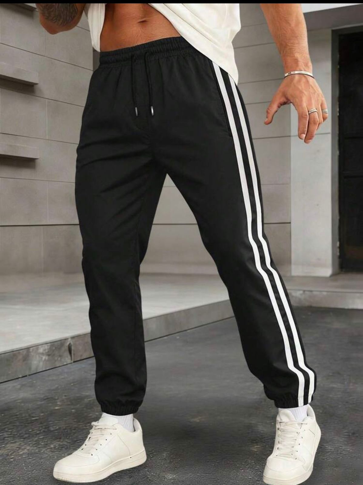 Men's Relaxed Fit Jogger Pants — Versatile Street & Workout Trousers